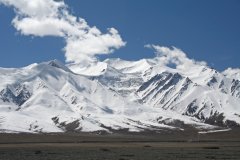 12-The Eastern Kunlun Mountains with the highest summit Yuzhu Feng (6179)
